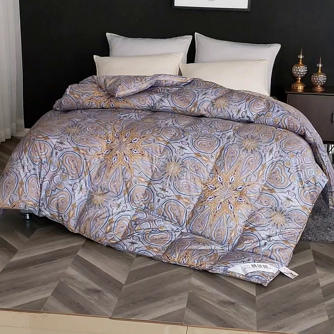 91家纺网 家纺一手货源 找家纺 呆头鹅羽绒工厂店 2025新款100支柔塞丝印花羽绒被 白鹅绒鸭绒被子被芯羽绒工厂店 伊顿紫