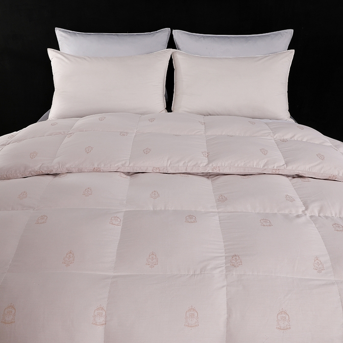 91家纺网 家纺一手货源 找家纺 呆头鹅羽绒工厂店 2025新款80支丝光棉彩棉羽绒被 白鹅绒鸭绒被子被芯羽绒工厂店 勋章卡其