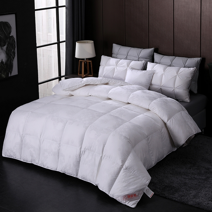 91家纺网 家纺一手货源 找家纺 呆头鹅羽绒工厂店 2025新款80支全棉大提花羽绒被 白鹅绒鸭绒被子被芯羽绒工厂店 白色