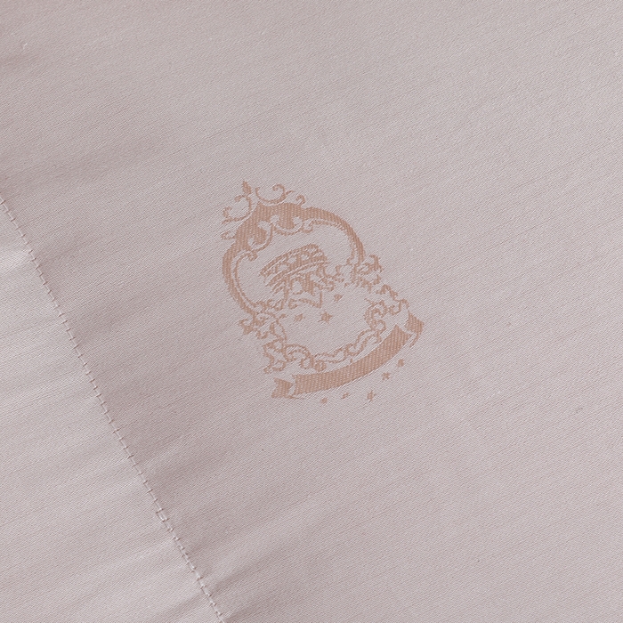 91家纺网 家纺一手货源 找家纺 呆头鹅羽绒工厂店 2025新款80支丝光棉彩棉羽绒被 白鹅绒鸭绒被子被芯羽绒工厂店 勋章卡其