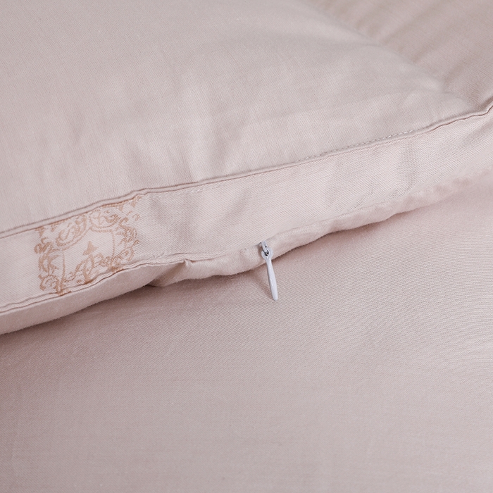 91家纺网 家纺一手货源 找家纺 呆头鹅羽绒工厂店 2025新款80支丝光棉彩棉羽绒被 白鹅绒鸭绒被子被芯羽绒工厂店 勋章卡其