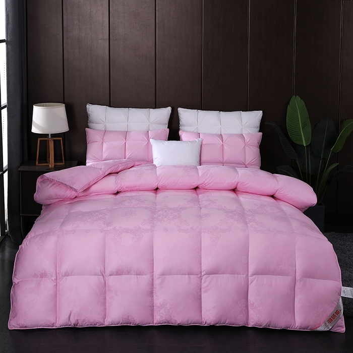 91家纺网 家纺一手货源 找家纺 呆头鹅羽绒工厂店 2025新款80支全棉大提花羽绒被 白鹅绒鸭绒被子被芯羽绒工厂店 粉色