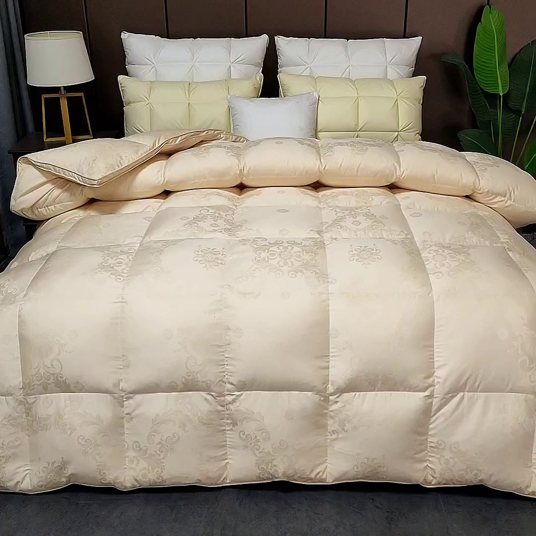 91家纺网 家纺一手货源 找家纺 呆头鹅羽绒工厂店 2025新款80支全棉大提花羽绒被 白鹅绒鸭绒被子被芯羽绒工厂店 黄色