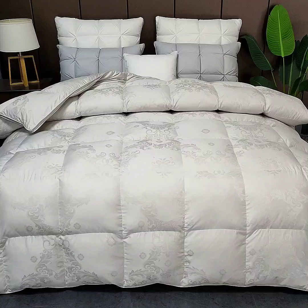 91家纺网 家纺一手货源 找家纺 呆头鹅羽绒工厂店 2025新款80支全棉大提花羽绒被 白鹅绒鸭绒被子被芯羽绒工厂店 灰色