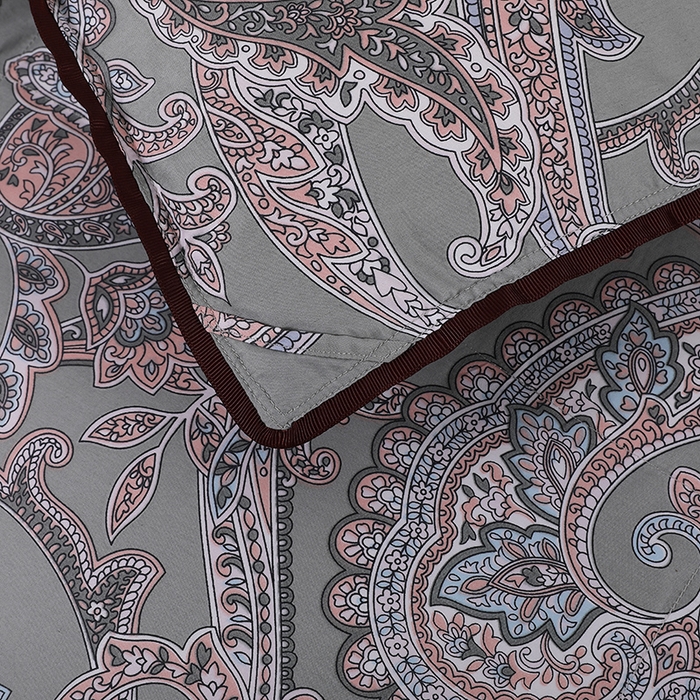 91家纺网 家纺一手货源 找家纺 呆头鹅羽绒工厂店 2025新款100支柔塞丝印花羽绒被 白鹅绒鸭绒被子被芯羽绒工厂店 黛尼雅抹茶绿