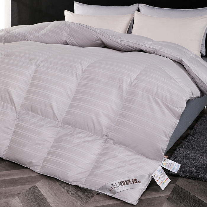 91家纺网 家纺一手货源 找家纺 （总）呆头鹅羽绒工厂店 2025新款竹棉缎条纹羽绒被 白鹅绒鸭绒被子被芯羽绒工厂店