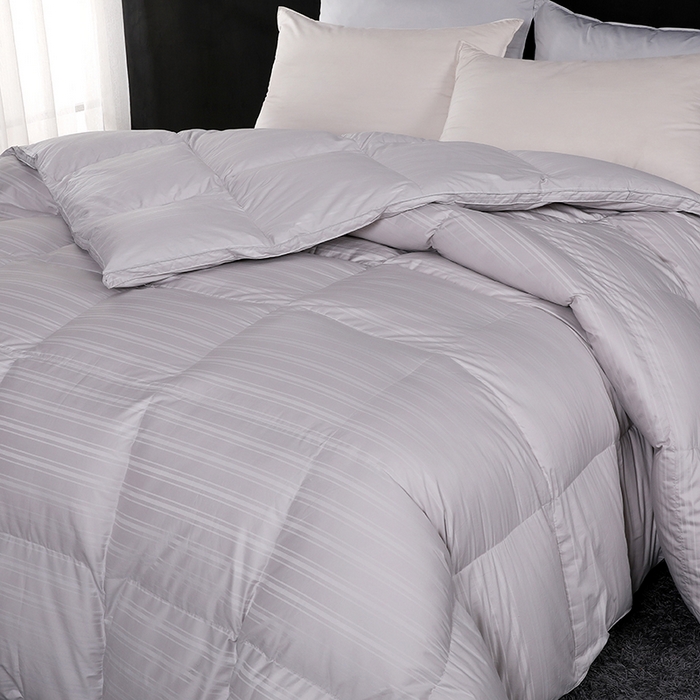 91家纺网 家纺一手货源 找家纺 （总）呆头鹅羽绒工厂店 2025新款竹棉缎条纹羽绒被 白鹅绒鸭绒被子被芯羽绒工厂店