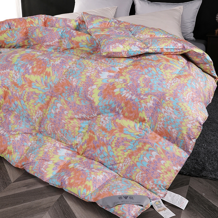 91家纺网 家纺一手货源 找家纺 呆头鹅羽绒工厂店 2025新款100支柔塞丝印花羽绒被 白鹅绒鸭绒被子被芯羽绒工厂店 孔雀开屏