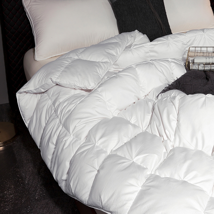 91家纺网 家纺一手货源 找家纺 （总）呆头鹅羽绒工厂店 2025新款80支柔赛丝羽绒被-扭花款 白鹅绒鸭绒被子被芯羽绒工厂店