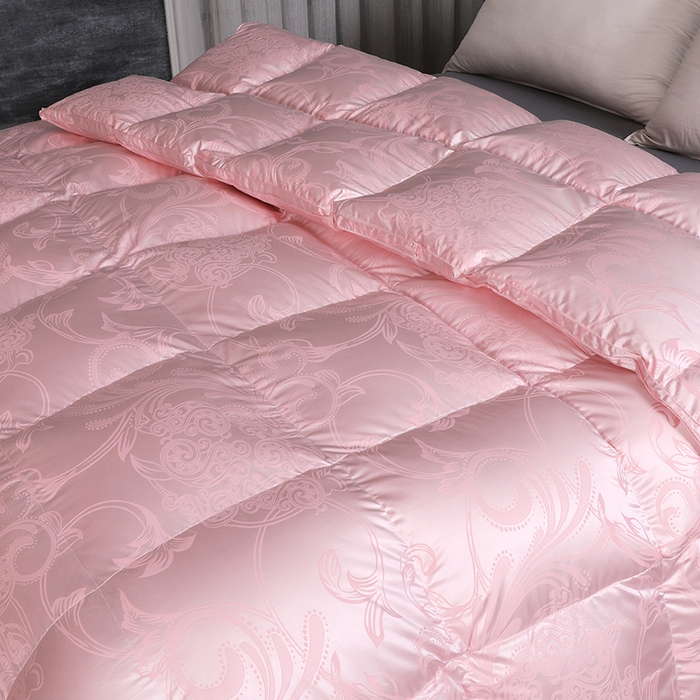 91家纺网 家纺一手货源 找家纺 呆头鹅羽绒工厂店 2025新款大提花锁绒绸羽绒被 白鹅绒鸭绒被子被芯羽绒工厂店 粉色