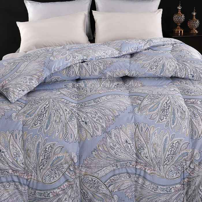 91家纺网 家纺一手货源 找家纺 呆头鹅羽绒工厂店 2025新款100支柔塞丝印花羽绒被 白鹅绒鸭绒被子被芯羽绒工厂店 天使之翼浅兰