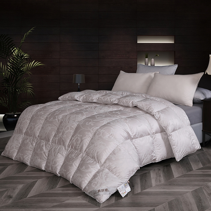 91家纺网 家纺一手货源 找家纺 呆头鹅羽绒工厂店 2025新款大提花锁绒绸羽绒被 白鹅绒鸭绒被子被芯羽绒工厂店 灰色