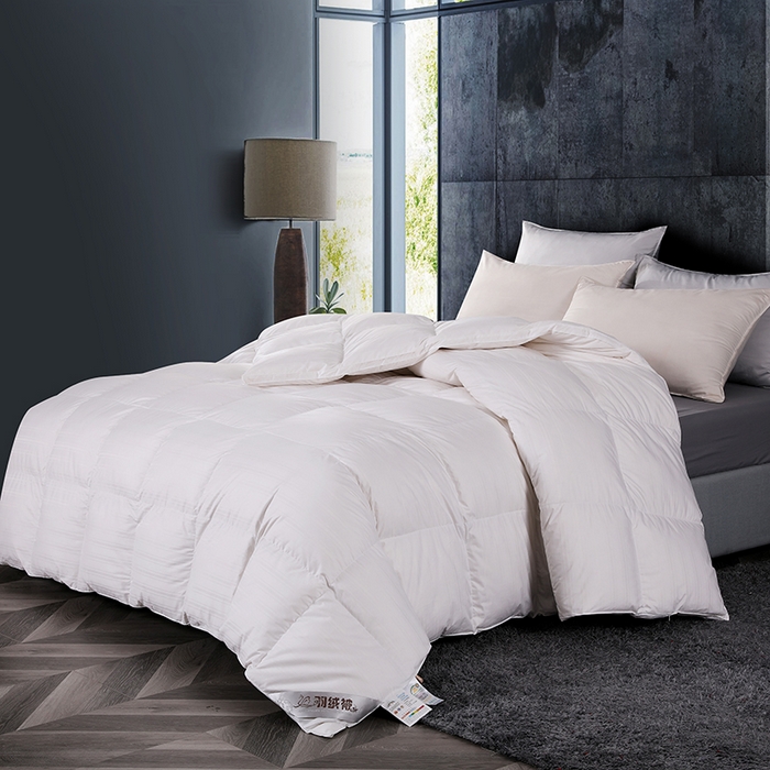 91家纺网 家纺一手货源 找家纺 呆头鹅羽绒工厂店 2025新款竹棉缎条纹羽绒被 白鹅绒鸭绒被子被芯羽绒工厂店 白色