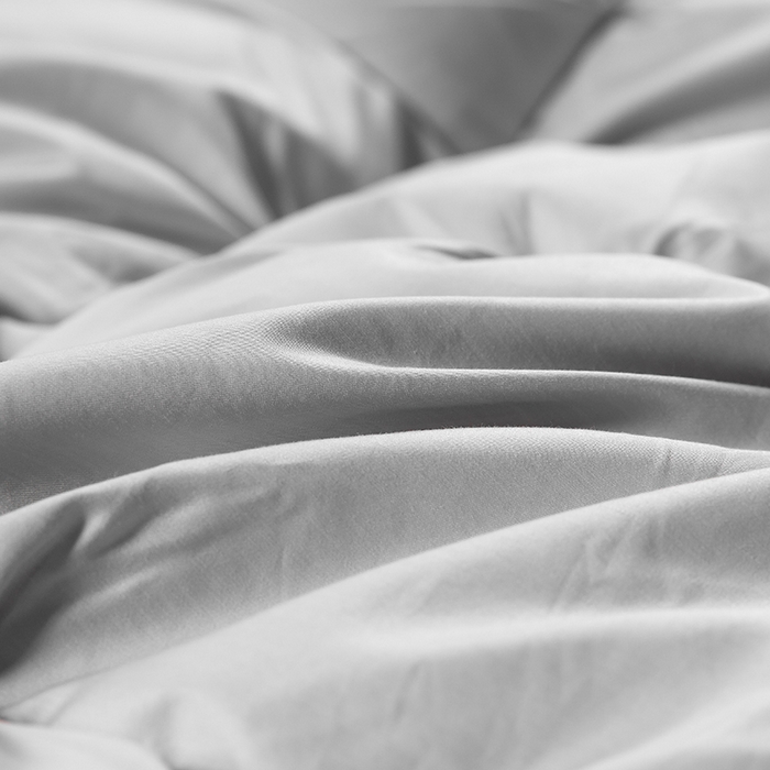 91家纺网 家纺一手货源 找家纺 呆头鹅羽绒工厂店 2025新款80支柔赛丝羽绒被-扭花款 白鹅绒鸭绒被子被芯羽绒工厂店 灰色