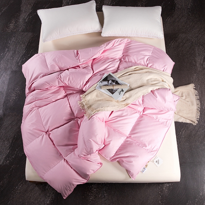 91家纺网 家纺一手货源 找家纺 呆头鹅羽绒工厂店 2025新款80支柔赛丝羽绒被-标准款 白鹅绒鸭绒被子被芯羽绒工厂店 粉色