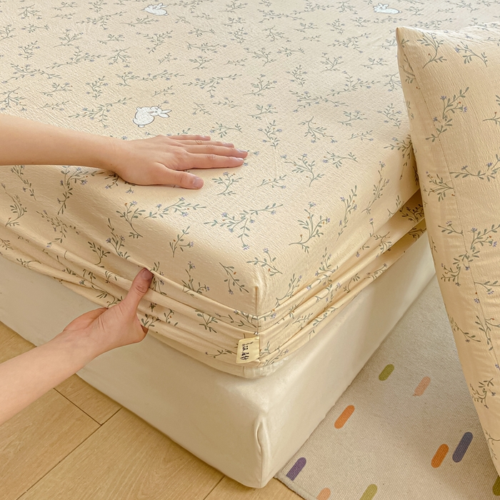 91家纺网 家纺一手货源 找家纺 喜居 2025新款A类原棉双层纱床笠 花丛兔