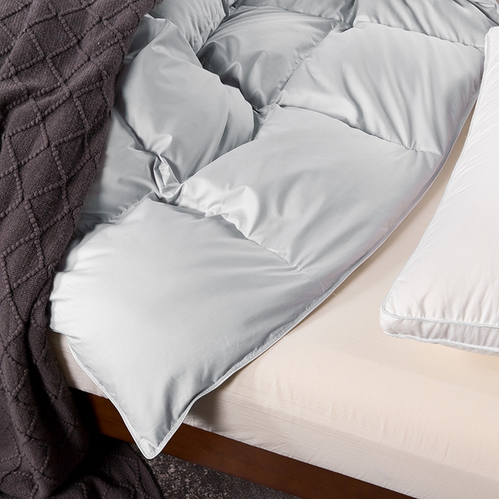 91家纺网 家纺一手货源 找家纺 呆头鹅羽绒工厂店 2025新款80支柔赛丝羽绒被-标准款 白鹅绒鸭绒被子被芯羽绒工厂店 灰色