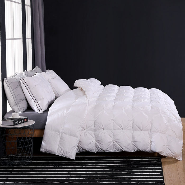 91家纺网 家纺一手货源 找家纺 呆头鹅羽绒工厂店 2025新款全棉防羽布羽绒被-扭花款 白鹅绒鸭绒被子被芯羽绒工厂店 白色