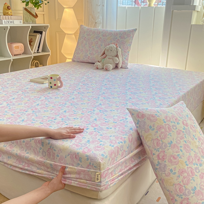 91家纺网 家纺一手货源 找家纺 喜居 2025新款A类原棉双层纱床笠 芊芊花海