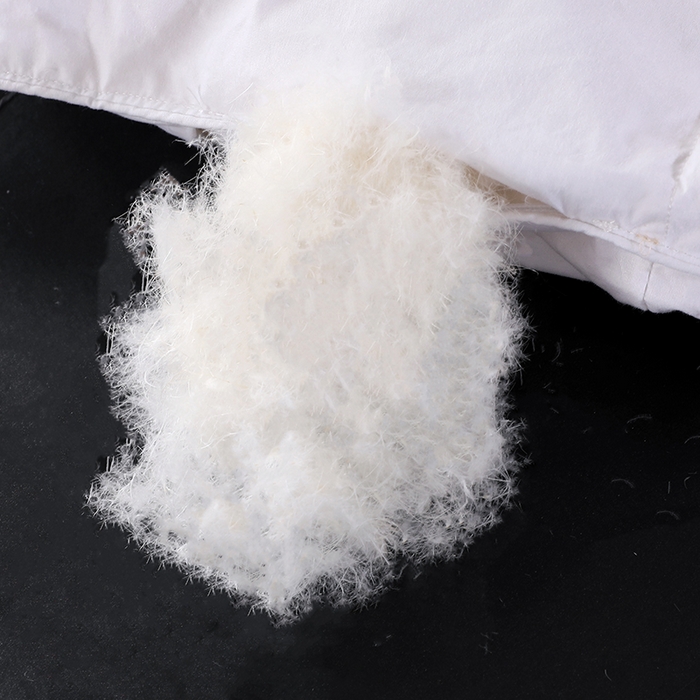 91家纺网 家纺一手货源 找家纺 呆头鹅羽绒工厂店 2025新款全棉防羽布羽绒被-扭花款 白鹅绒鸭绒被子被芯羽绒工厂店 白色