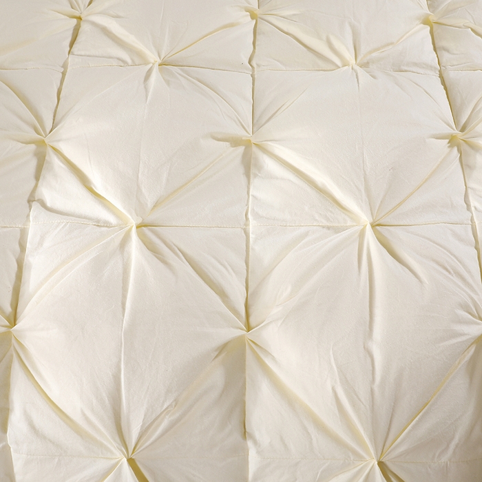 91家纺网 家纺一手货源 找家纺 呆头鹅羽绒工厂店 2025新款全棉防羽布羽绒被-扭花款 白鹅绒鸭绒被子被芯羽绒工厂店 黄色