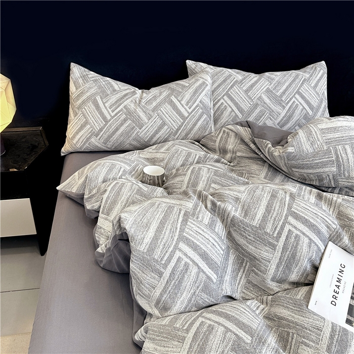 91家纺网 家纺一手货源 找家纺 优品阁 2025新款全棉纯棉A类人字纹三层纱提花四件套-摩登系列 摩登-深灰