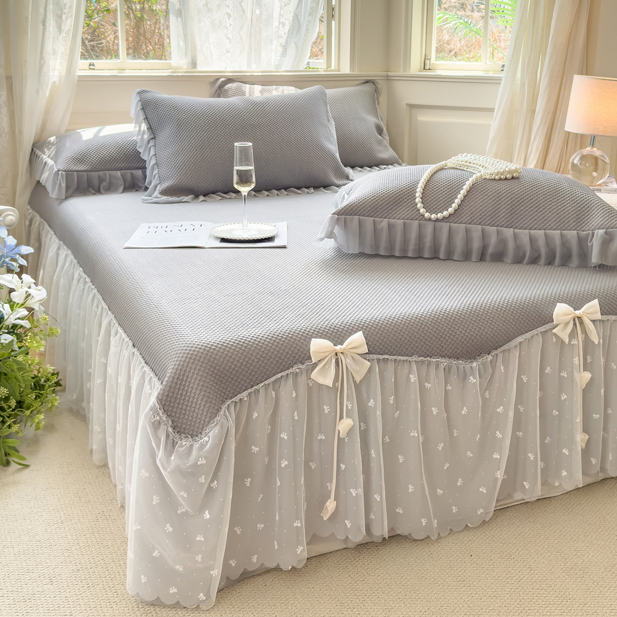 91家纺网 家纺一手货源 找家纺 恋尚羽家纺 2025PE高分子复合软凉席豆豆席大床裙三件套 灰色