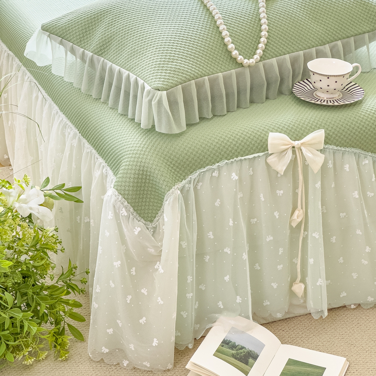 91家纺网 家纺一手货源 找家纺 恋尚羽家纺 2025PE高分子复合软凉席豆豆席大床裙三件套 绿色