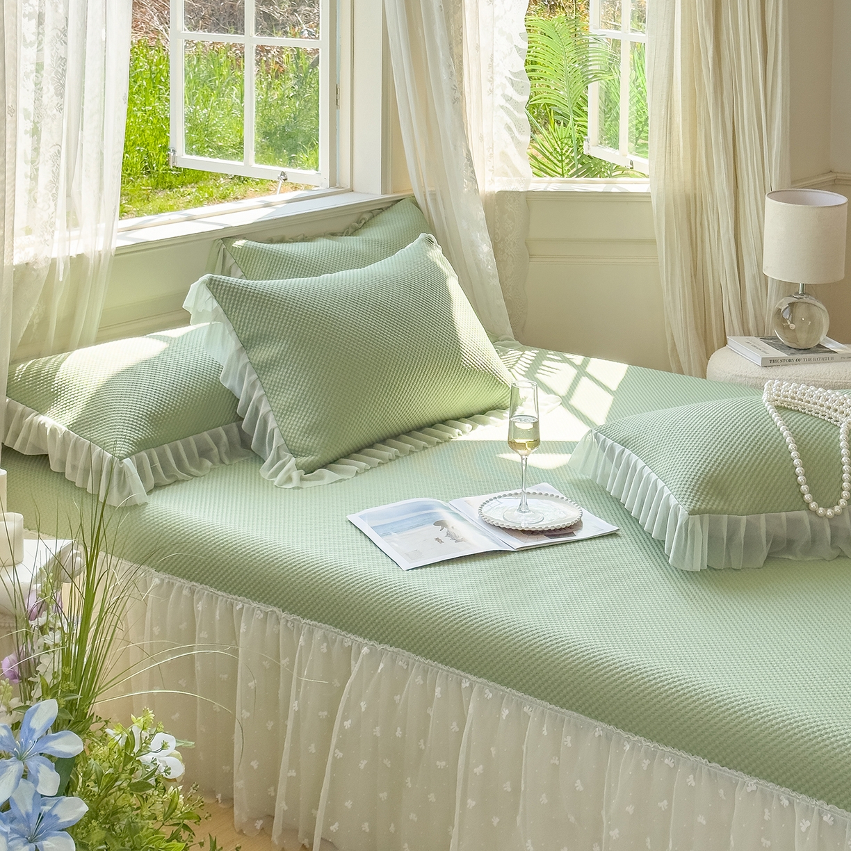 91家纺网 家纺一手货源 找家纺 恋尚羽家纺 2025PE高分子复合软凉席豆豆席大床裙三件套 绿色