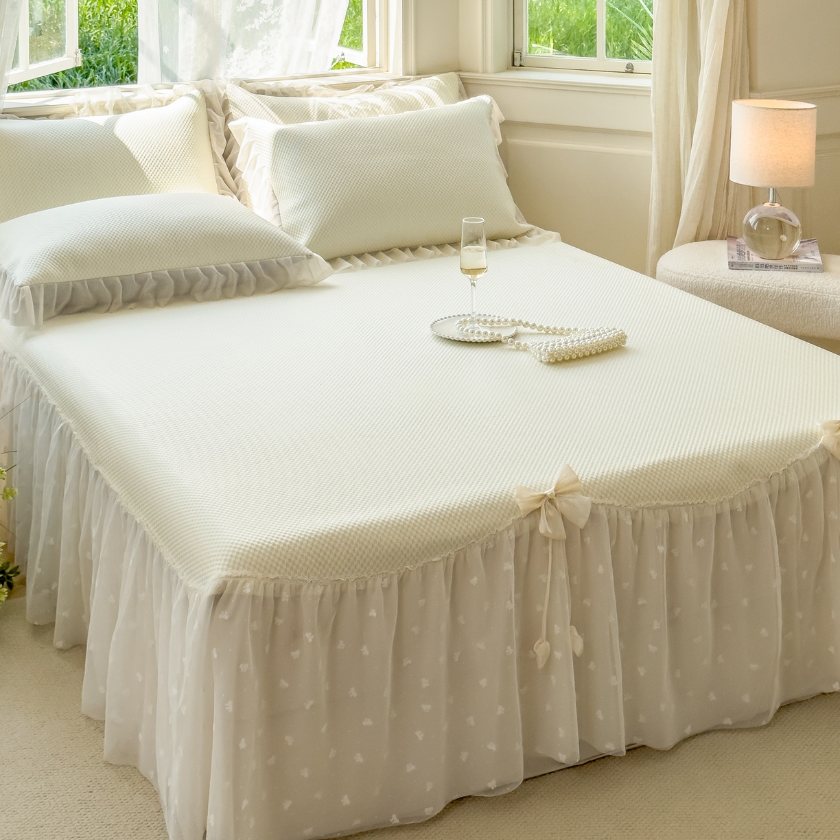 91家纺网 家纺一手货源 找家纺 恋尚羽家纺 2025PE高分子复合软凉席豆豆席大床裙三件套 米白