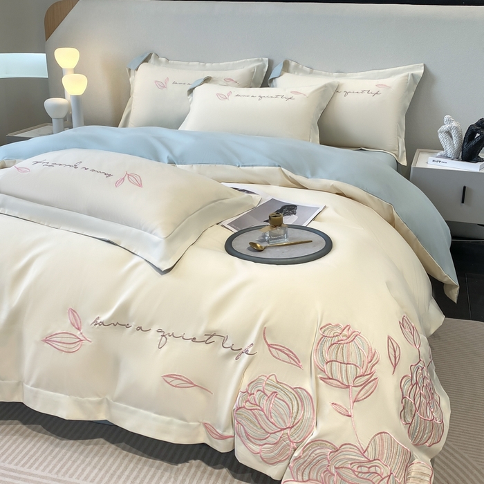 91家纺网 家纺一手货源 找家纺 青柚 2025新款A类亲肤棉刺绣四件套-塞利维亚 塞利维亚-白蓝