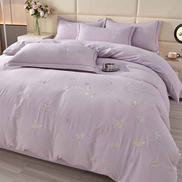 91家纺网 家纺一手货源 找家纺 星窝2025新款绣花水洗棉套件-蝶舞飞扬系列 梦幻紫