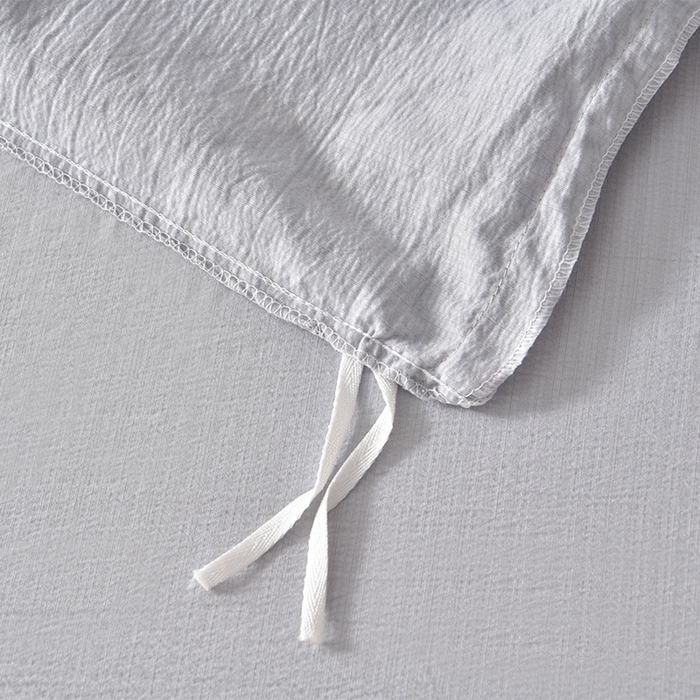 91家纺网 家纺一手货源 找家纺 星窝2025新款绣花水洗棉四件套-蝶舞飞扬系列 绅士灰