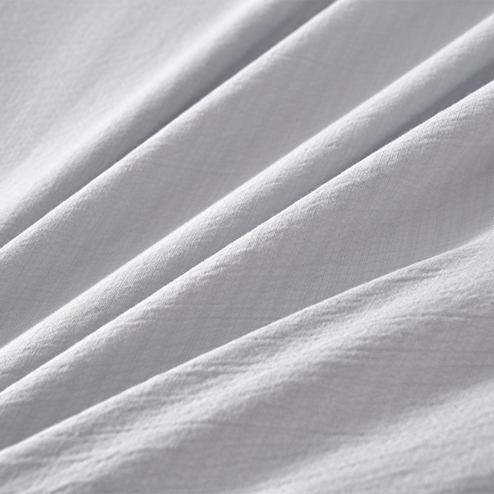 91家纺网 家纺一手货源 找家纺 星窝2025新款绣花水洗棉四件套-蝶舞飞扬系列 绅士灰