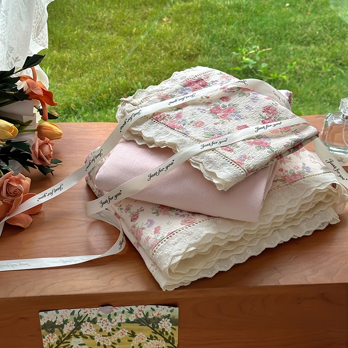 （总）罗亿家纺 2025新款云感双层纱全棉镂空花边四件套（提供买家秀）