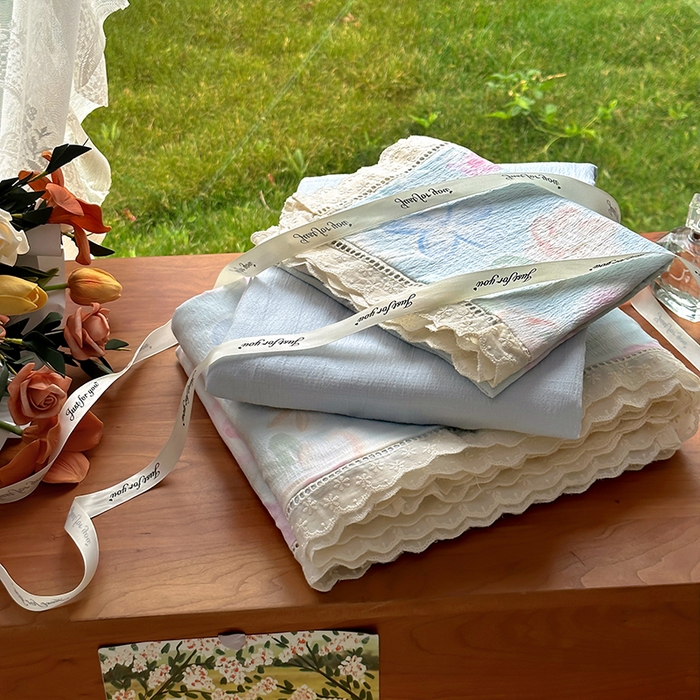 91家纺网 家纺一手货源 找家纺 （总）罗亿家纺 2025新款云感双层纱全棉镂空花边四件套（提供买家秀）