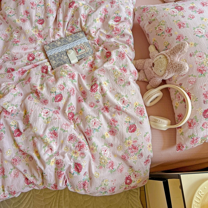 91家纺网 家纺一手货源 找家纺 仟网汇 2025新款云感皱皱纱简单款四件套