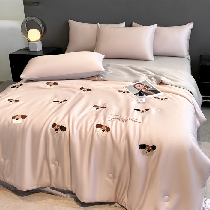 91家纺网 家纺一手货源 找家纺 （总）丝芙妮家居（原乐视家纺） 2025春夏新款水洗冰丝夏被夏凉被空调被四件套-满绣系列