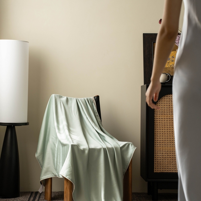 91家纺网 家纺一手货源 找家纺 禾时 2025新款60S奥地利进口兰精天丝夏凉盖毯 绿野仙踪