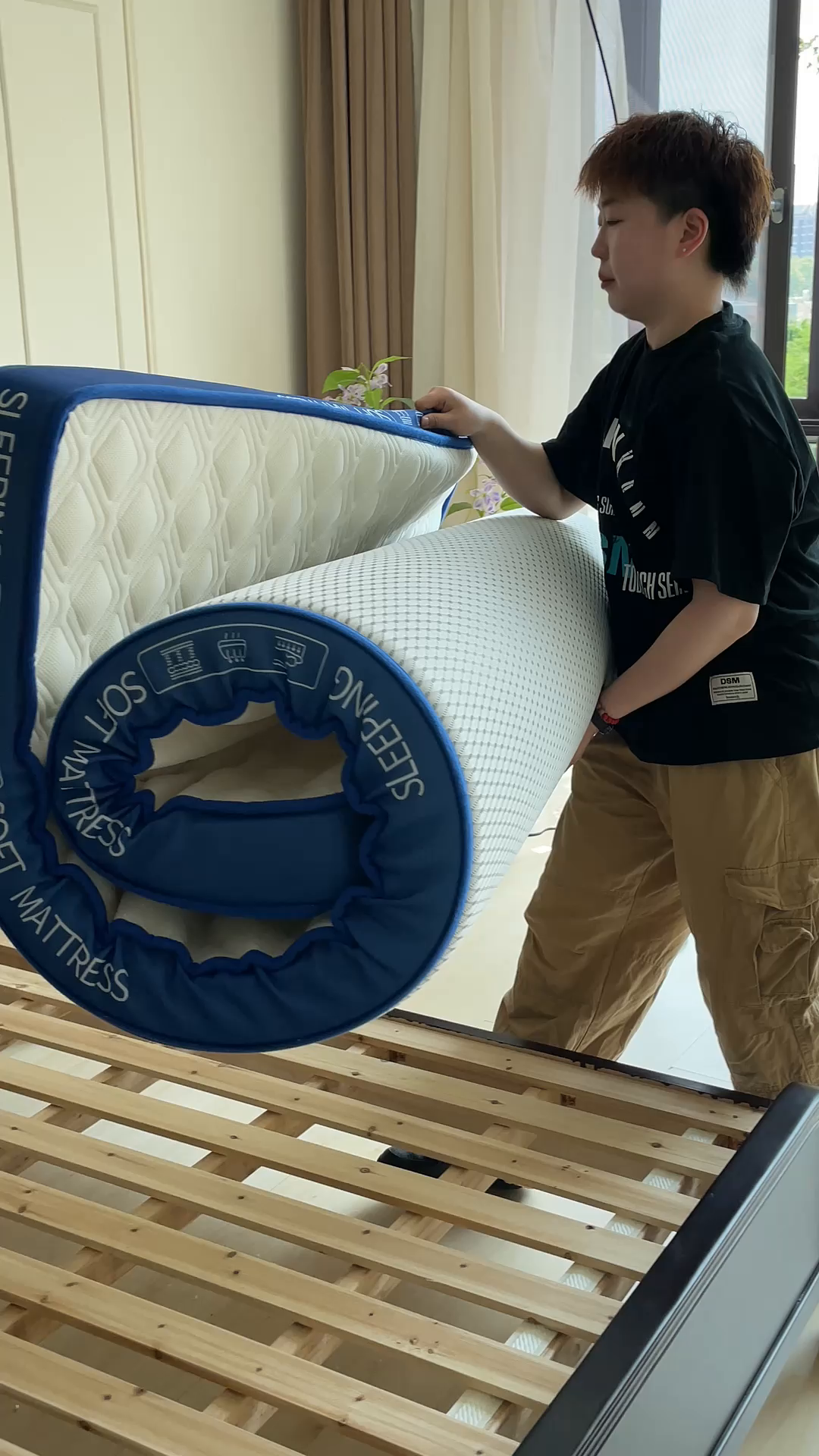 91家纺网 家纺一手货源 找家纺 锦丝钰床垫 2025新款双层网眼透气乳胶记忆棉床垫 静谧灰