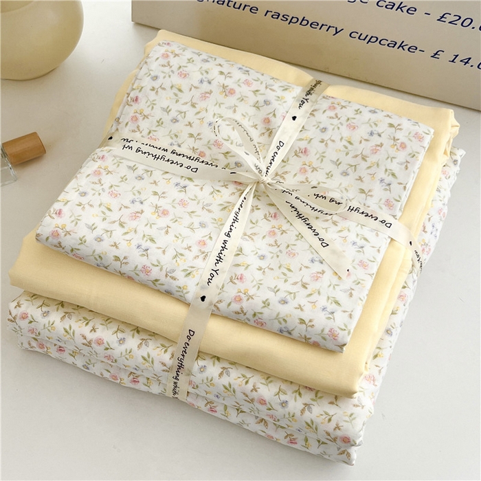 91家纺网 家纺一手货源 找家纺 优品阁 2025新款人字纹全棉双层纱四件套 情书【升级款-提花人字纹床单】