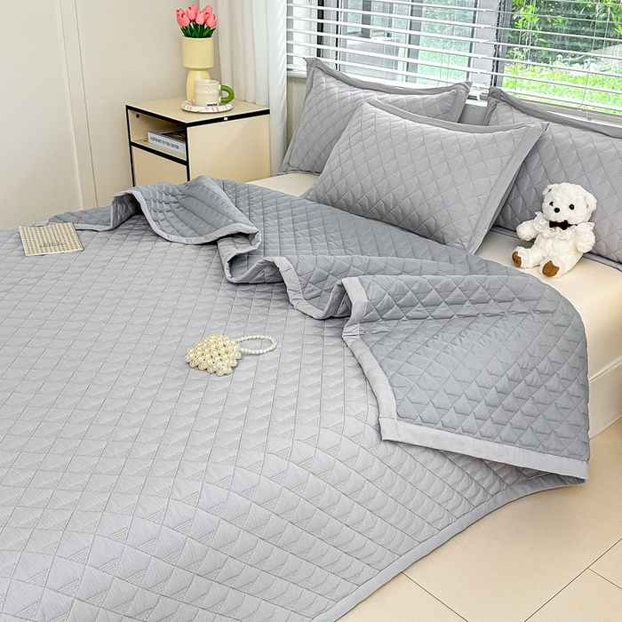 91家纺网 家纺一手货源 找家纺 橘夏家纺 2025新款凉感雪肌棉多功能床盖 星岩灰