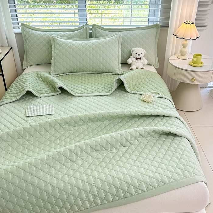 91家纺网 家纺一手货源 找家纺 橘夏家纺 2025新款凉感雪肌棉多功能床盖 柳绿