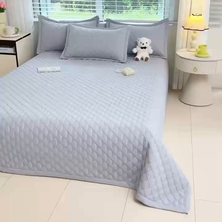 91家纺网 家纺一手货源 找家纺 橘夏家纺 2025新款凉感雪肌棉多功能床盖 星岩灰