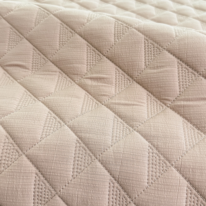 91家纺网 家纺一手货源 找家纺 橘夏家纺 2025新款凉感雪肌棉多功能床盖 奶咖色