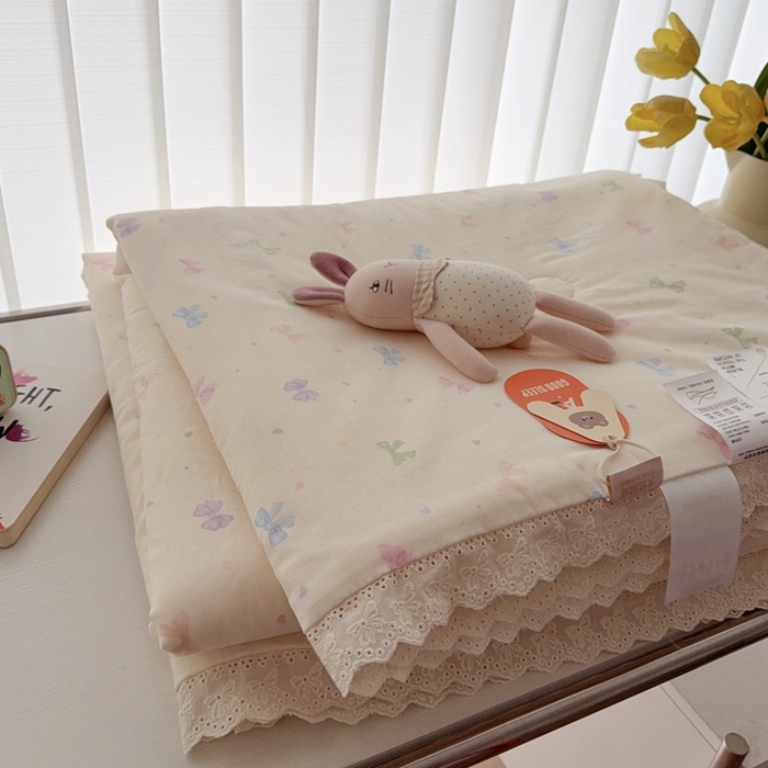 91家纺网 家纺一手货源 找家纺 于果2025新款双层纱花边款夏被