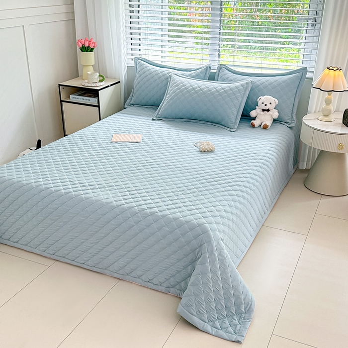 91家纺网 家纺一手货源 找家纺 橘夏家纺 2025新款凉感雪肌棉多功能床盖 矢车菊蓝