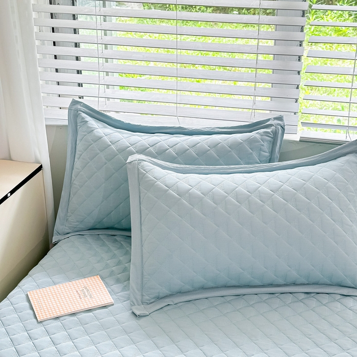 91家纺网 家纺一手货源 找家纺 橘夏家纺 2025新款凉感雪肌棉多功能床盖 矢车菊蓝