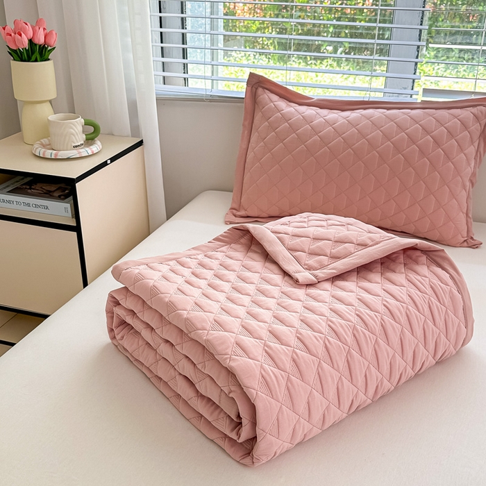 91家纺网 家纺一手货源 找家纺 橘夏家纺 2025新款凉感雪肌棉多功能床盖 丁香粉