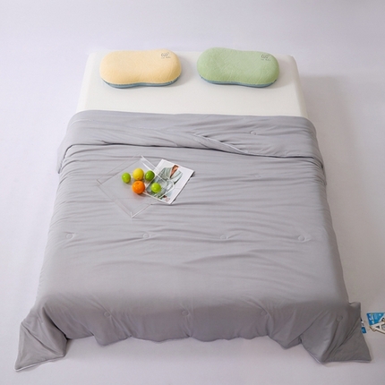 仲旺居家纺 2025新款100%全锦纶凉感鸭凉感丝夏被冰淇淋夏被夏凉被 高级灰